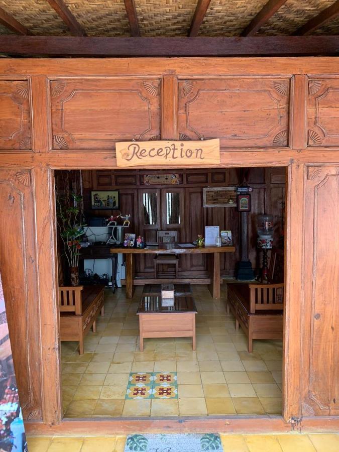 Dem Ayem Heritage Guest House Джокьякарта Экстерьер фото